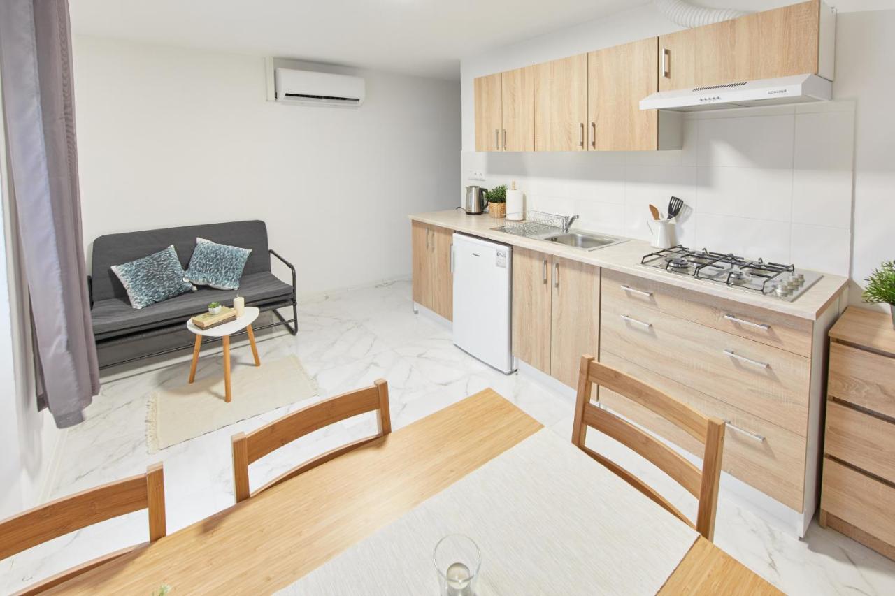 Kuca Nerezinka Appartement Nerezine Buitenkant foto