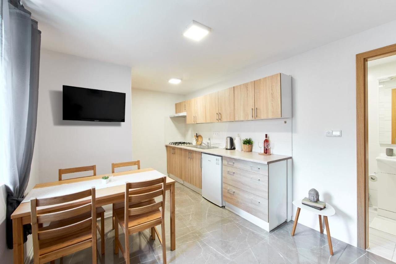 Kuca Nerezinka Appartement Nerezine Buitenkant foto